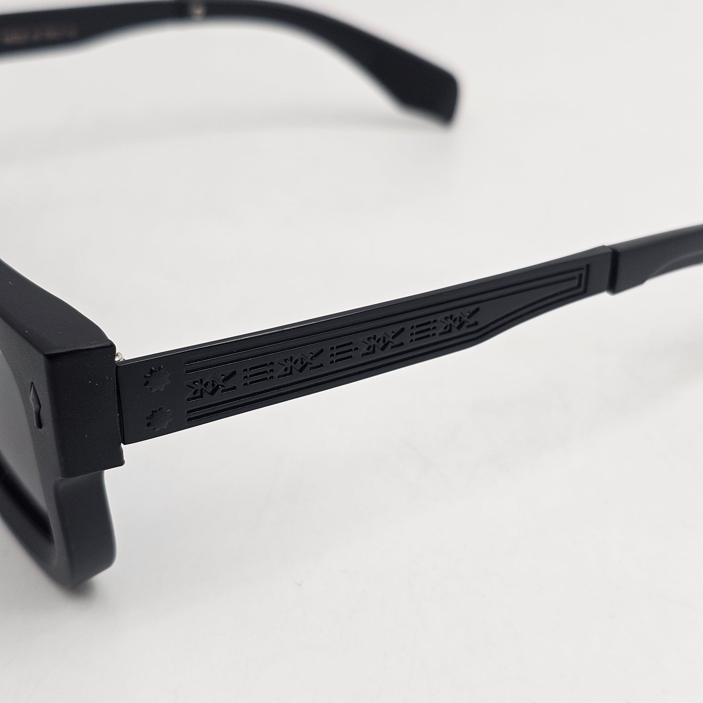 Premium Quality GC Stylish Sunglass | GC S21 A