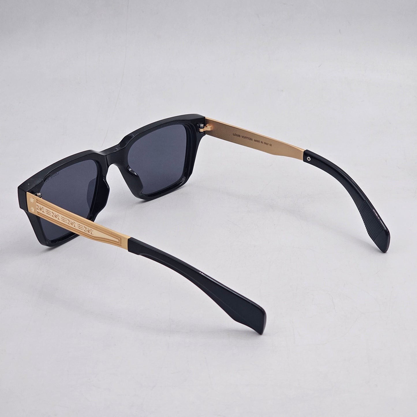 LV Stylish Trendy Sunglass | LV S63 B