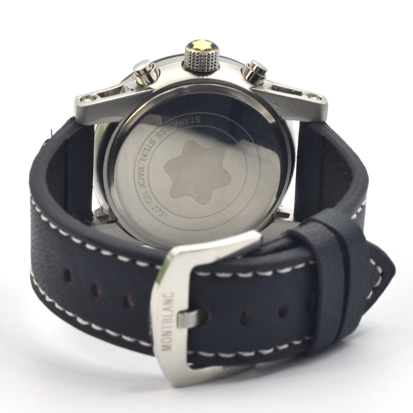 Mont B Watch 04