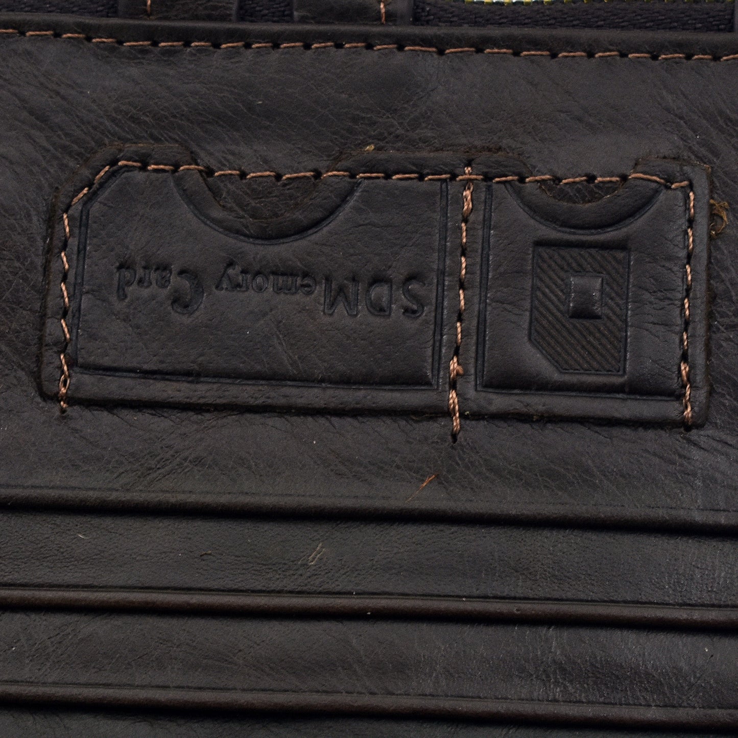 Original Kavis Wallet | Pocket Size Wallet | Kavis 18