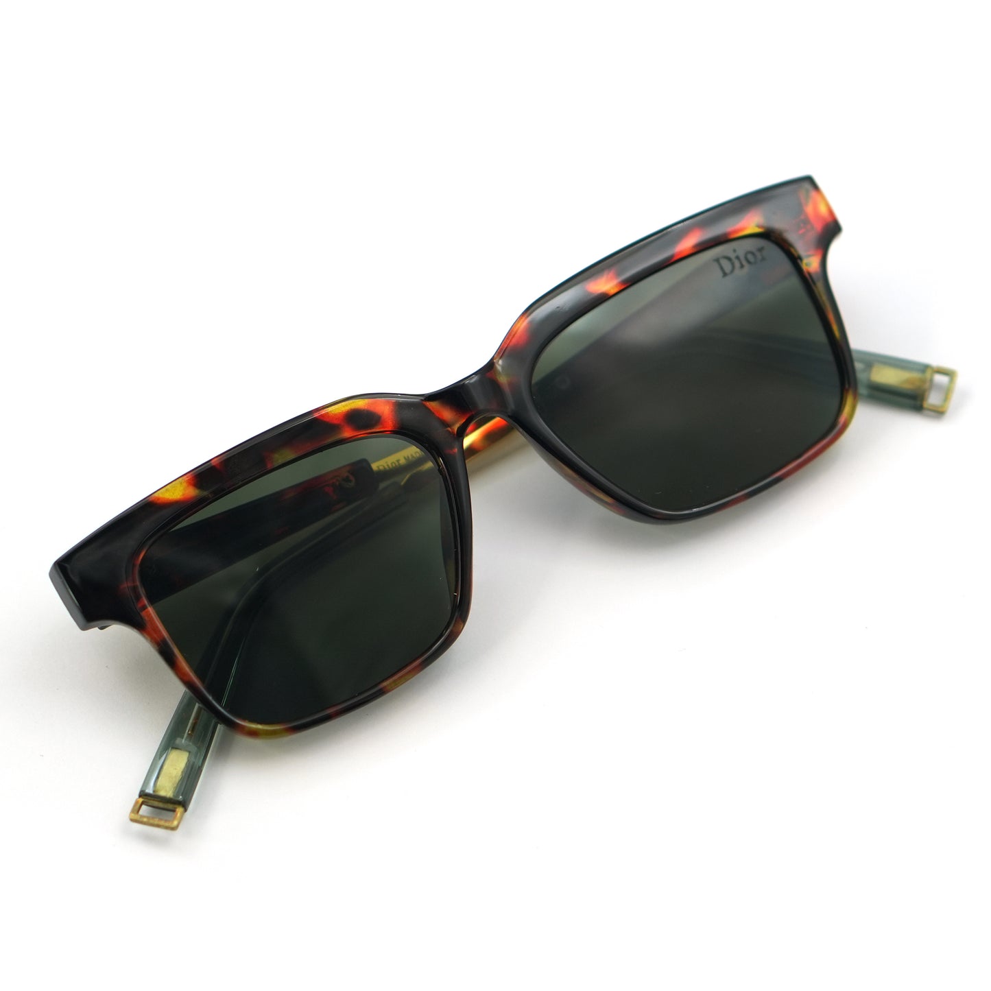 Premium Quality DIOR Stylish Trendy Sunglass DR 2025 C Fast Fashion