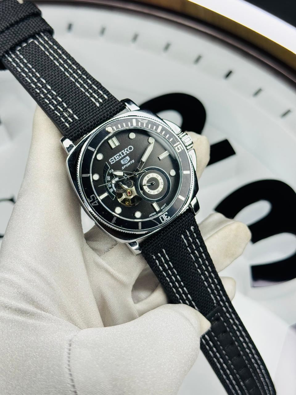 Stylish SEIKO Mechanical Watch | SKO Watch S5 A