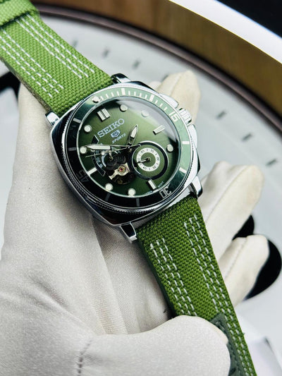 Stylish SEIKO Mechanical Watch | SKO Watch S5 B