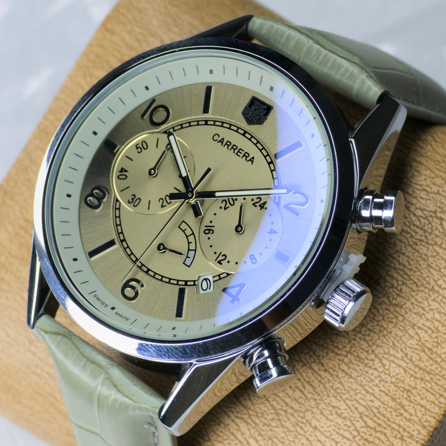 TAG CARRERA Chronograph Quartz Watch | TAG Watch 211 A