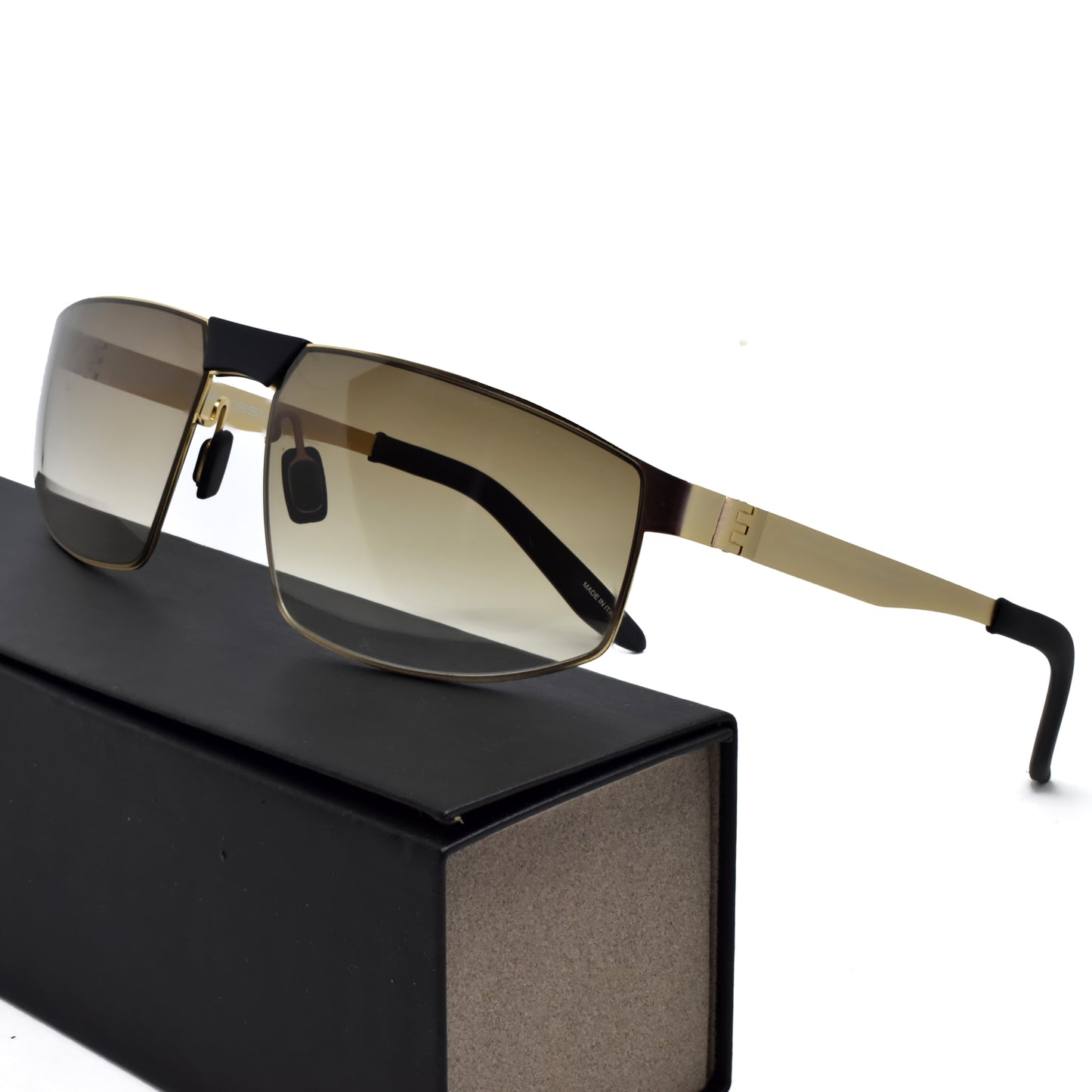 Royal Premium Quality Poly Carbon Sunglass for Men | PRS 46